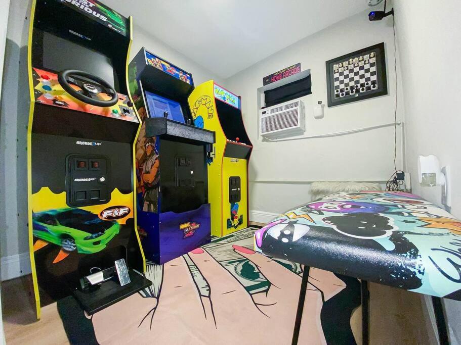 Unique Miami Art Escape W/ Hottub, Arcade & Murals Εξωτερικό φωτογραφία