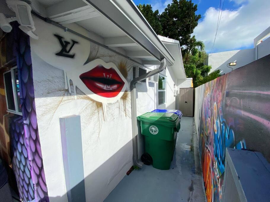 Unique Miami Art Escape W/ Hottub, Arcade & Murals Εξωτερικό φωτογραφία