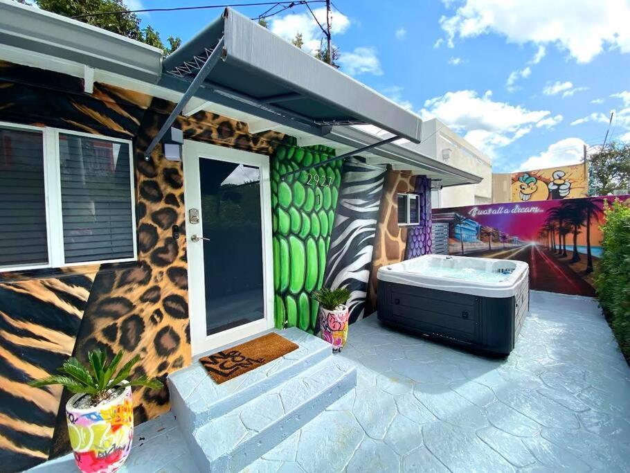 Unique Miami Art Escape W/ Hottub, Arcade & Murals Εξωτερικό φωτογραφία
